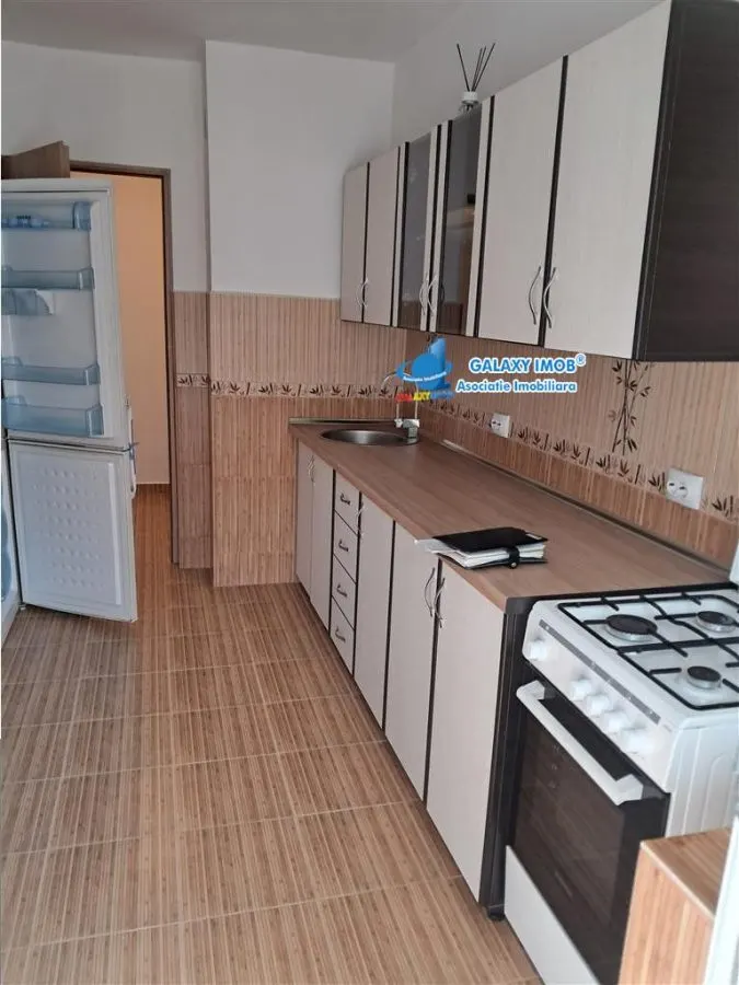 de inchiriat ap 2 cam la cheie modern CENTRAL - foto 12