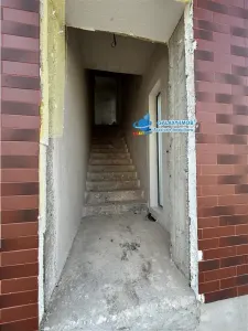 Apartament 2 cam -gradina  60mp - 2locuri parcare- - foto 3