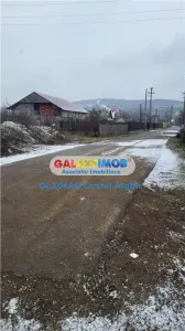 Vindem 2861 mp, teren intravilan Calinesti, deschidere 17m - Calinesti