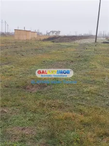 vanzare loturi  teren 400 mp intravilan  BRADU -DE SUS - Bradu