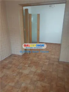 INCHIRIERE VILA DE ULTRACENTRAL - foto 4