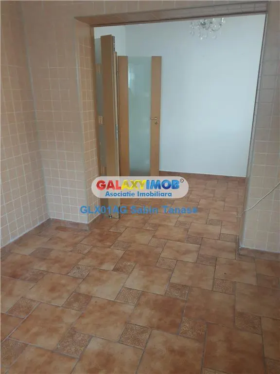 INCHIRIERE VILA DE ULTRACENTRAL - foto 4