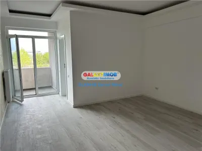 Garsoniera de vanzare 40mp- Balcon-Leroy Merlin - Bragadiru
