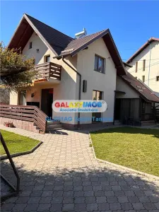 de inchiriat vila  mod MAGIC Trivale....liziera padurii - Pitesti