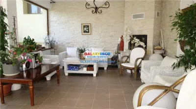 Vila exclusivista D+P+1E+M, Ultracentral! - foto 11
