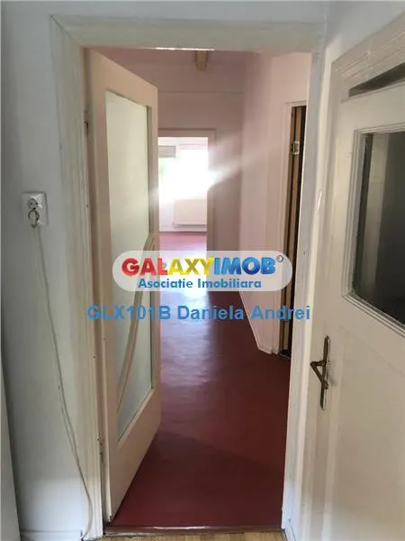 SPATIU 65 MP IN VILA INCHIRIERE 700 euro ZONA  ROMANA DOROBANTI - foto 14