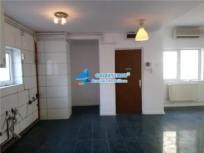 APARTAMENT 70 MP IN VILA INCHIRIERE 700 euro ZONA  ROMANA DOROBANTI - foto 9