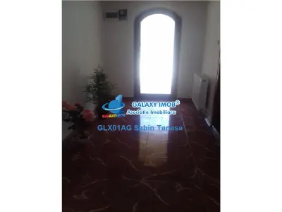 De inchiriat vila de lux cu 8 camere / diverse activitati/3 nivele - Pitesti