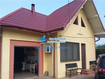 De vanzare proprietate de lux ;2 vile si teren 1900 mp BRADU - Bradu