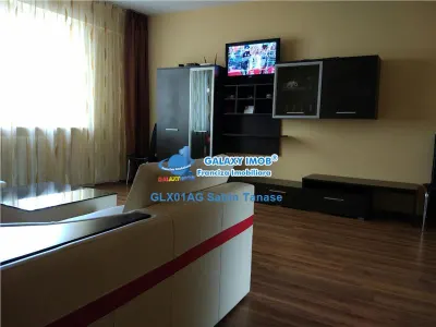 De inchiriat ap cu 3 camere zona semicentrala 130 mp - Pitesti