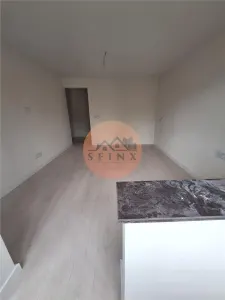 3 decomandate Baia Comunala etaj 1 - foto 5