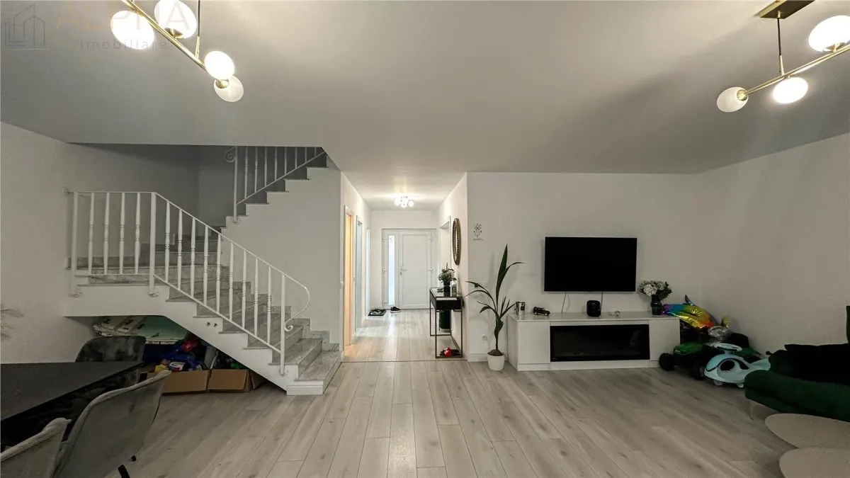 Duplex Modern de 150mp utili, Teren 250mp, Foisor, Carport - foto 11