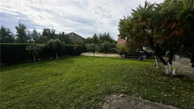 Casa Spatioasa 5 Camere, 325mp utili si Foisor, Teren 534mp - foto 11