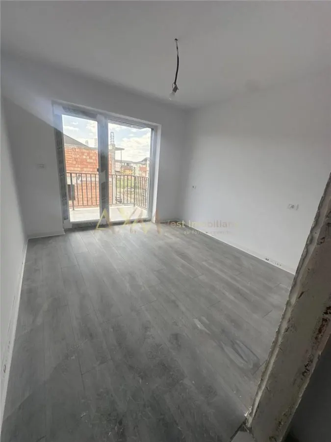 Vanzare apartament 2 camere - foto 8