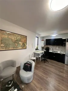 Vanzare apartament 2 camere - foto 12