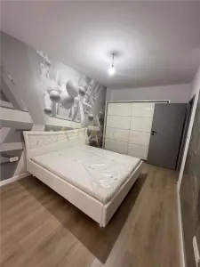 Vanzare apartament 2 camere - foto 16
