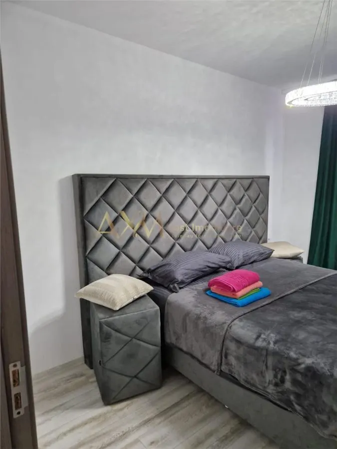 Vanzare apartament 2 camere - foto 18