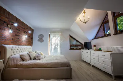 Villa de Vanzare / Proprietate Exclusiva in Zona Centrala a Zalaului - foto 13
