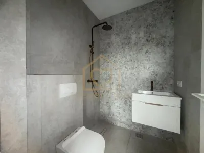 Apartament cu 3 camere finisat zona Cosbuc - foto 11