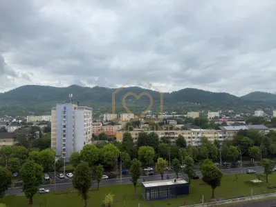 Apartament cu 3 camere finisat zona Cosbuc - foto 6