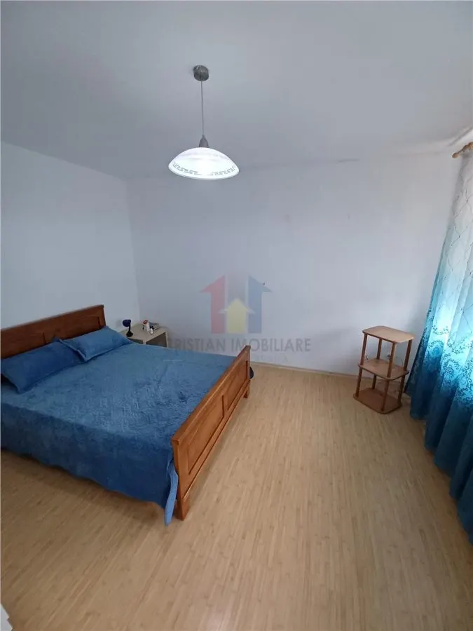 Vila P+2 Centru Vechi 286mpconstruiti din caramida cu 350mp teren - foto 10