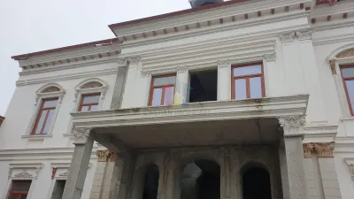 Conac Boieresc P+1 Ultracentral 695mp construiti, teren 466 mp pe colt deschidere dubla - Braila