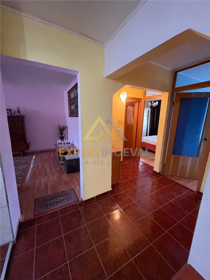 Apartament Serelor 4 camere, Ultracentral 87 mp - foto 1