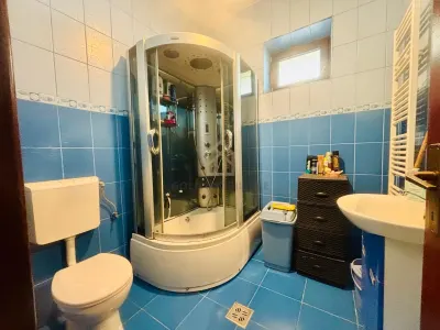 Casă de vânzare – 3 camere, zonă excelentă, lângă Parcul Mare, Baia Mare - foto 6