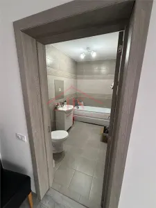 Apartament de inchiriat, 2 camere, parcare inclusa. Zona Sesul de Sus, Floresti - foto 8