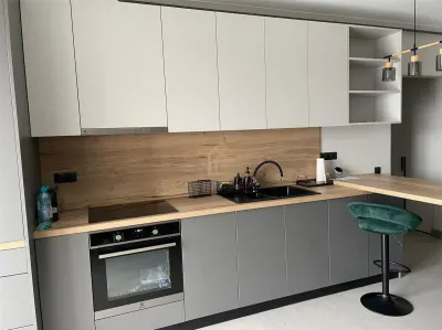 De inchiriat apartament 3 camere zona Parc - foto 2