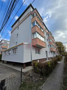 Apartament cu 3 camere de vanzare- zona Gh. Doja-Floresti. - foto 11