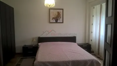 Apartament 3 camere decomandat - foto 11