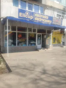 Inchiriere  Spatiu 135 mp vitrina 10m stradala, zona Bariera - Catedrala - Braila