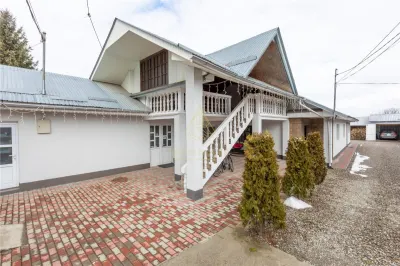 Casa P+M, teren 1500 mp + Afacere de Vanzare, com. Blagesti - foto 16