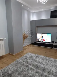 Apartament 2 camere renovat, decomandat, 52 mp, zona linistita, Slanic Prahova - Slanic
