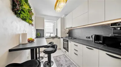 Apartament 2 camere LUX Avantgarden Faza 4 ,parcare , mobilat premium,155000 Euro - foto 2