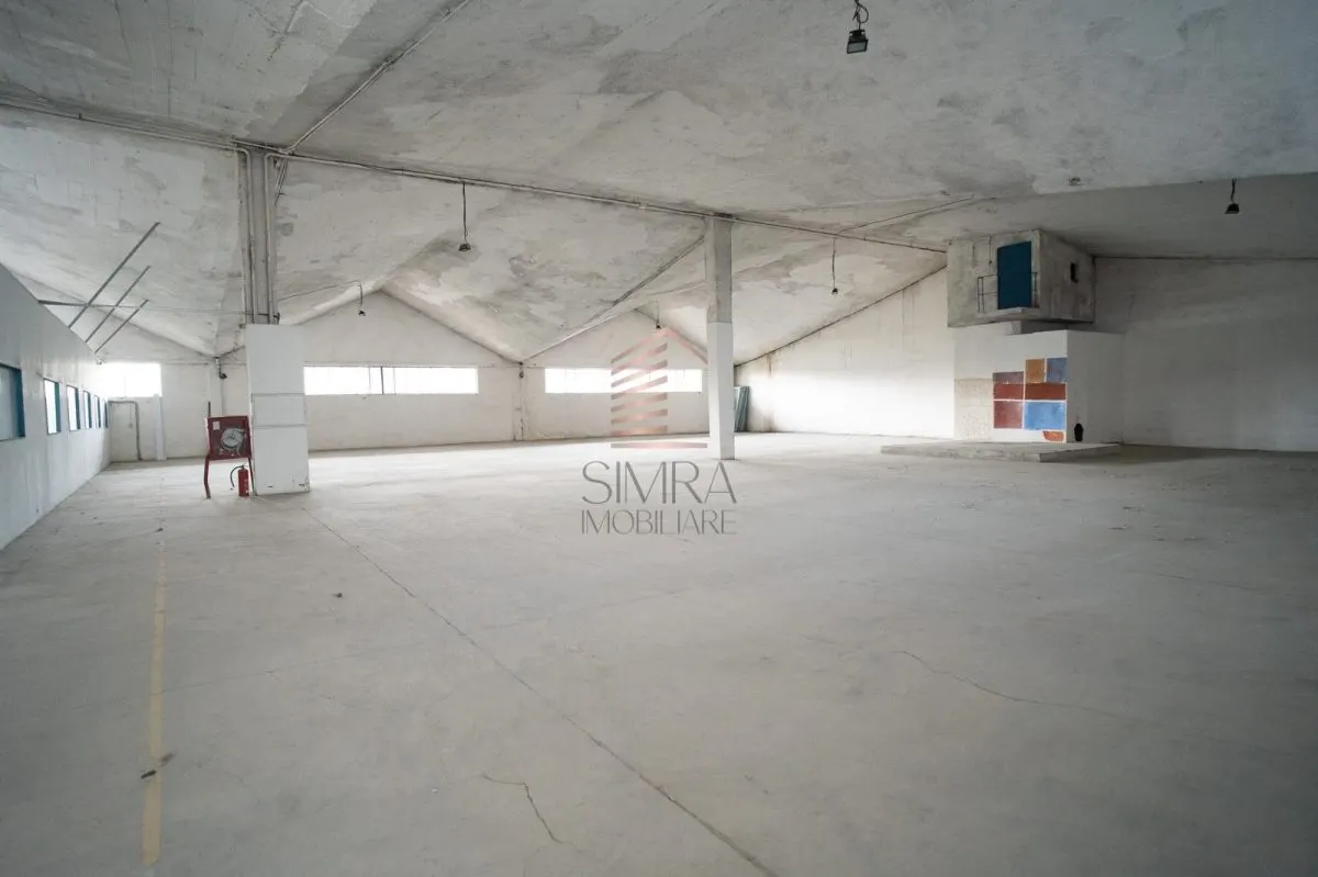 Hală mare si birouri de închiriat Oradea 2032 mp – acces logistic, compartimentare flexibil - foto 1