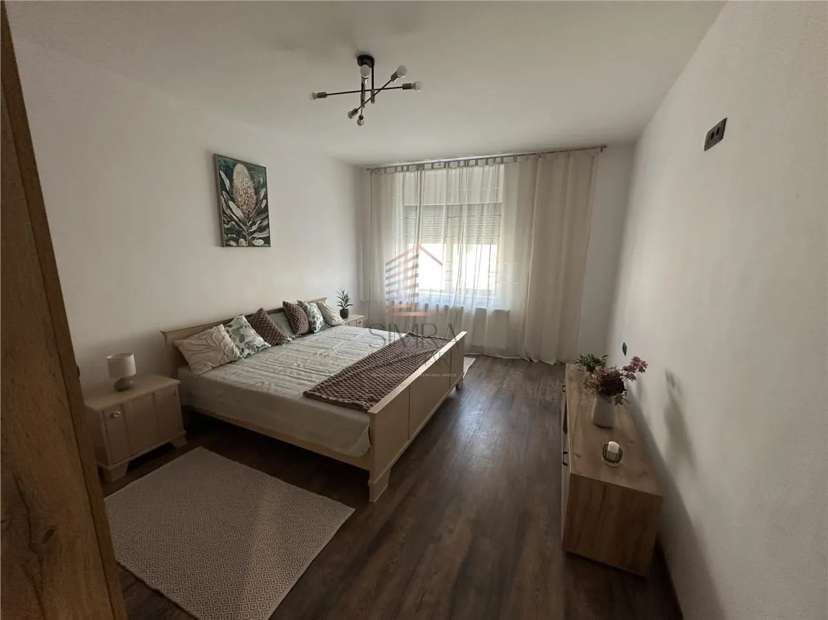 Apartament cu 2 camere, Ultracentra de inchiriatl - foto 8