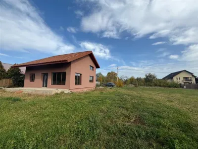Vanzare vila, cartier Rezidential Baicoi - foto 3