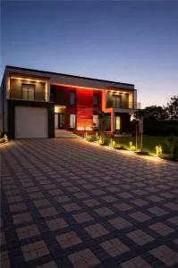 Casa de vanzare Suceava + 710 mp teren - foto 13