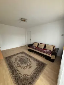 2 camere Astra-parc,etaj intermediar,92900 Euro neg - foto 2