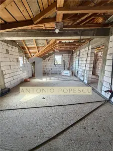 Casa P+M la rosu, in Paulestii Noi. - foto 13