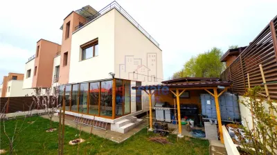 Vila 4 camere Premium Miroslava - Terasa panoramica - foto 5