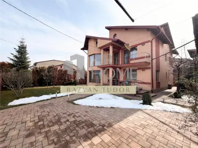 Casa 6 camere + mansarda , cu garaj , beci , Ploiesti , central - Ploiesti