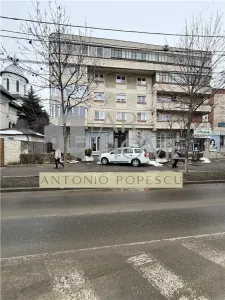 Spatiu comercial, parter de bloc, stradal, Ploiesti, Democratiei - foto 9