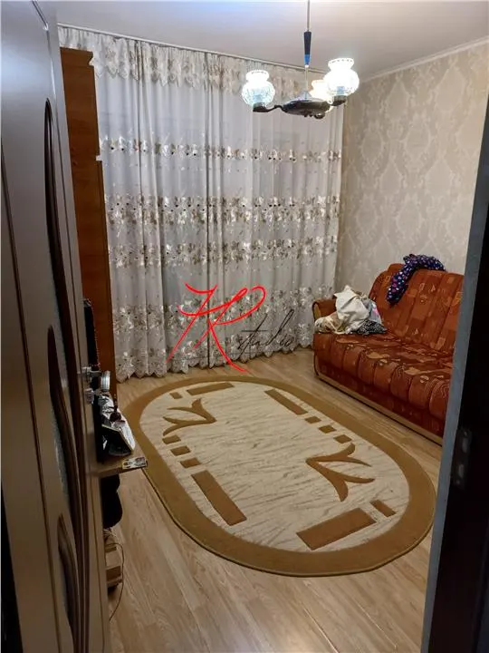 Vanzare apartament 3 camere Lacul Tei - foto 3