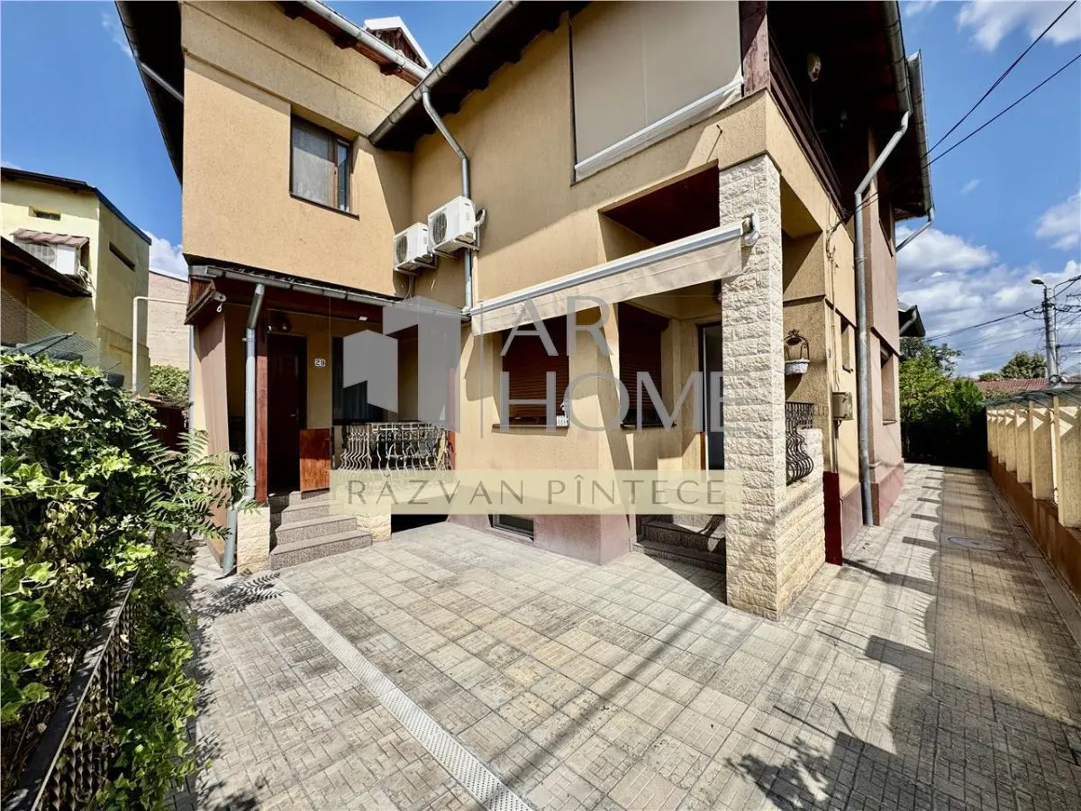 Vila P+1E, 5 camere, teren 234 mp, zona centrala, Ploiesti - foto 1