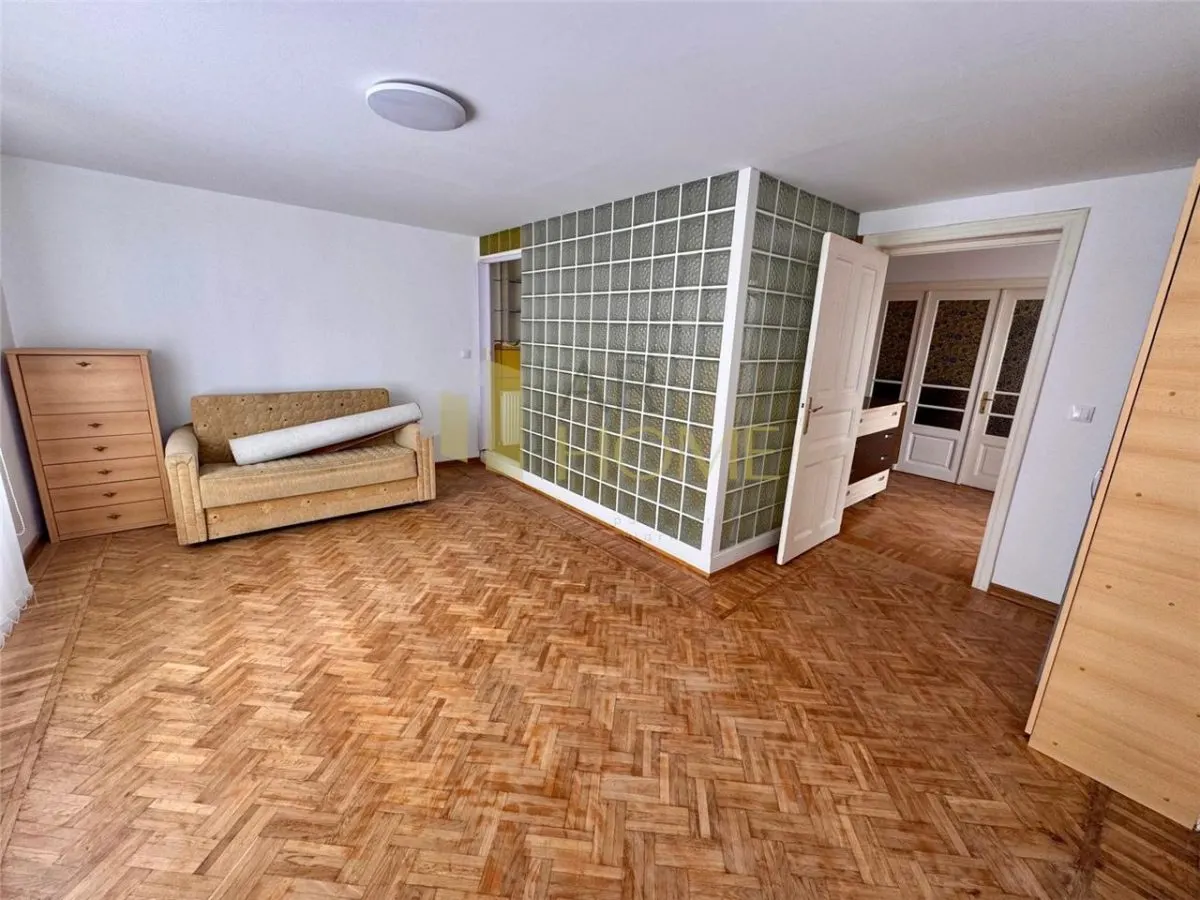 Casa 3 camere pentru activitati comerciale sau cazare muncitori, Ploiesti, zona centrala. - foto 5
