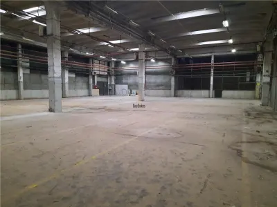 Spatiu Industrial - 1700 mp - Productie - Depozitare - Codlea