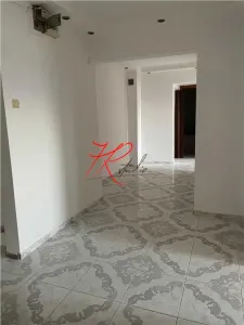 Vanzare apartament 3 camere Tei, zugravit - Bucuresti